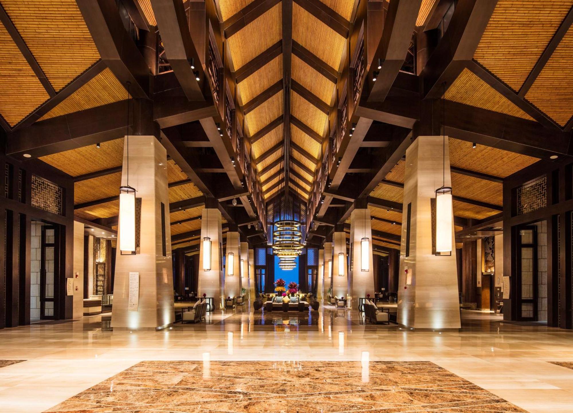 Hilton Vencsang Kültér fotó